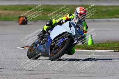 media/Jan-21-2023-Fastrack Riders (Sat) [[fcf3f88a30]]/Level 2/Session 4 Turn 6-Mountian Shot/